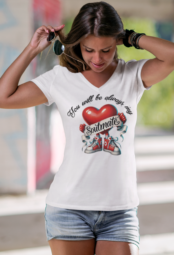 Este Día de San Valentín, luce increíble con nuestras playeras de algodón 100% con exclusivos y elegantes estampados que enamoran.