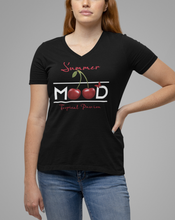 Playera Dama 100% Algodón de Alta Calidad, Cuello Redondo y Cuello "V", en colores Blanco y Negro con impresionante estampado.