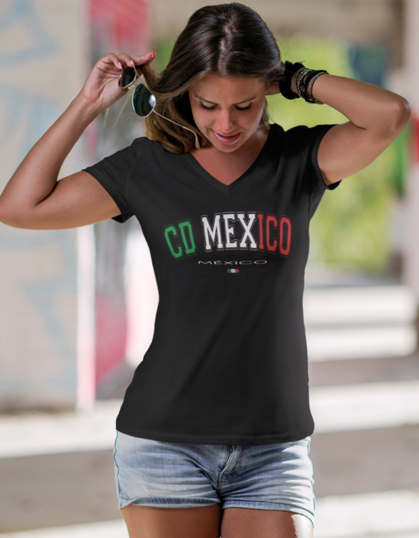 mockup-featuring-a-woman-wearing-a-customizable-v-neck-t-shirt-3688-el1 (15) Playera Dama 100% Algodón de Alta Calidad, Cuello "V" y Redondo en diferentes colores e impresionante estampado.