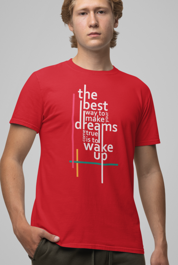 mockup-of-a-man-standing-in-a-studio-with-a-gildan-t-shirt-m32770 (12) Playera 100% Algodón de Alta Calidad en Modernos Colores con Impresionante Estampado.